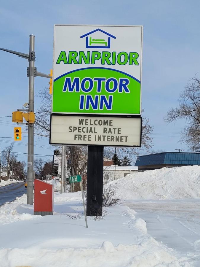 Arnprior Motor Inn Экстерьер фото