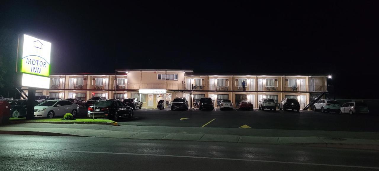 Arnprior Motor Inn Экстерьер фото