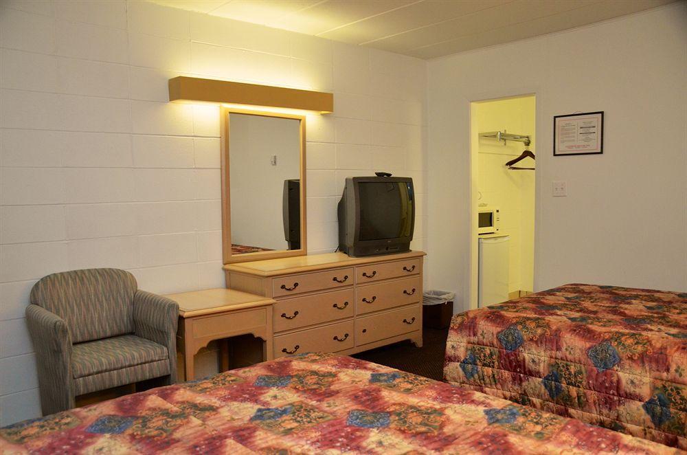 Arnprior Motor Inn Экстерьер фото