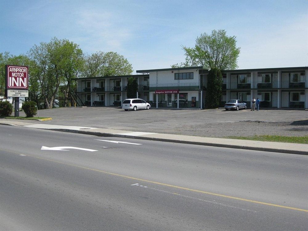 Arnprior Motor Inn Экстерьер фото